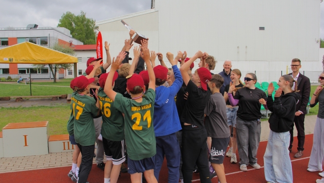 Ropažu novada skolēnu sporta spēļu ielu festivāla atklāšana