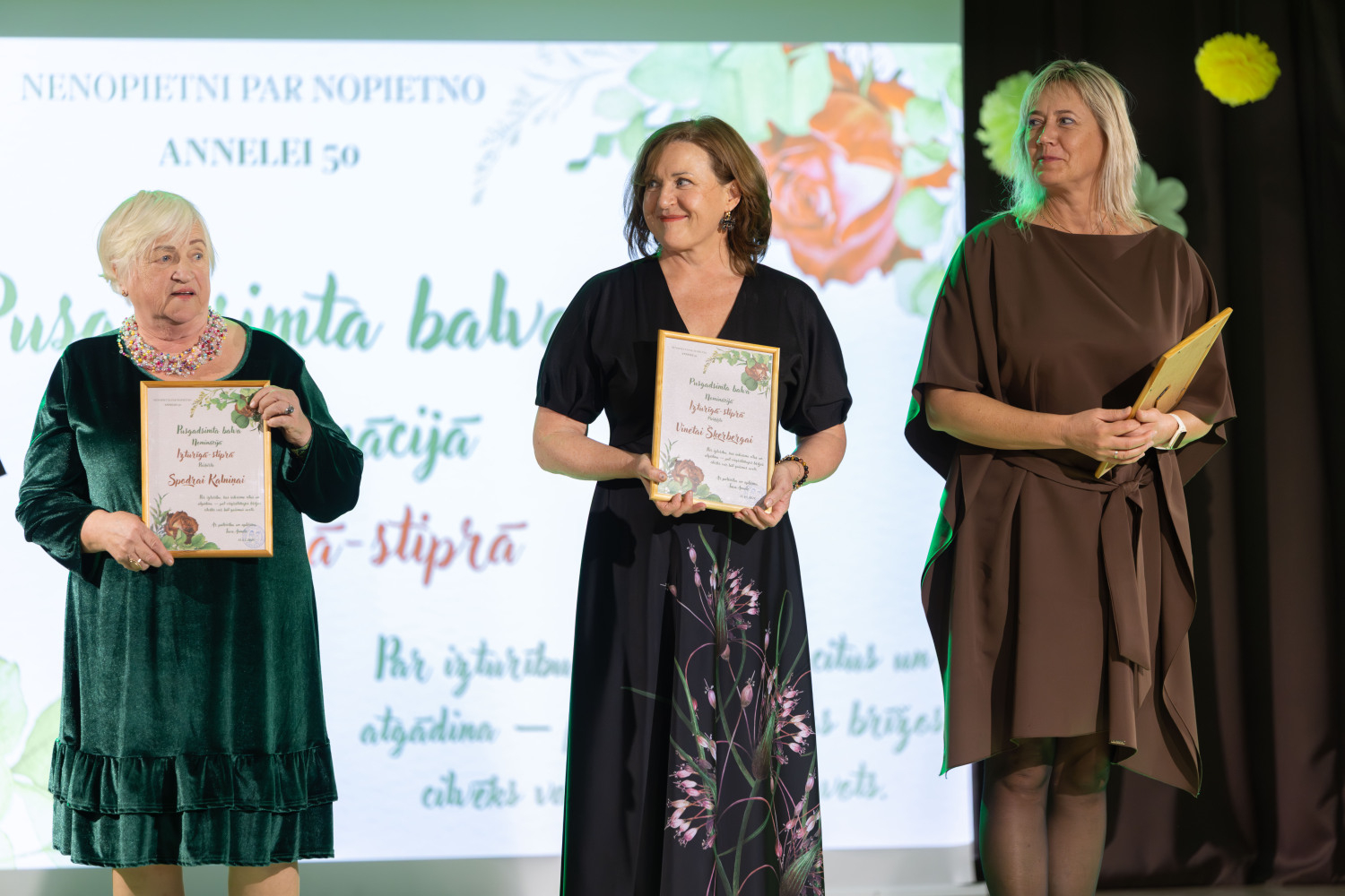 PII "Annele" jubileja, sveikšana