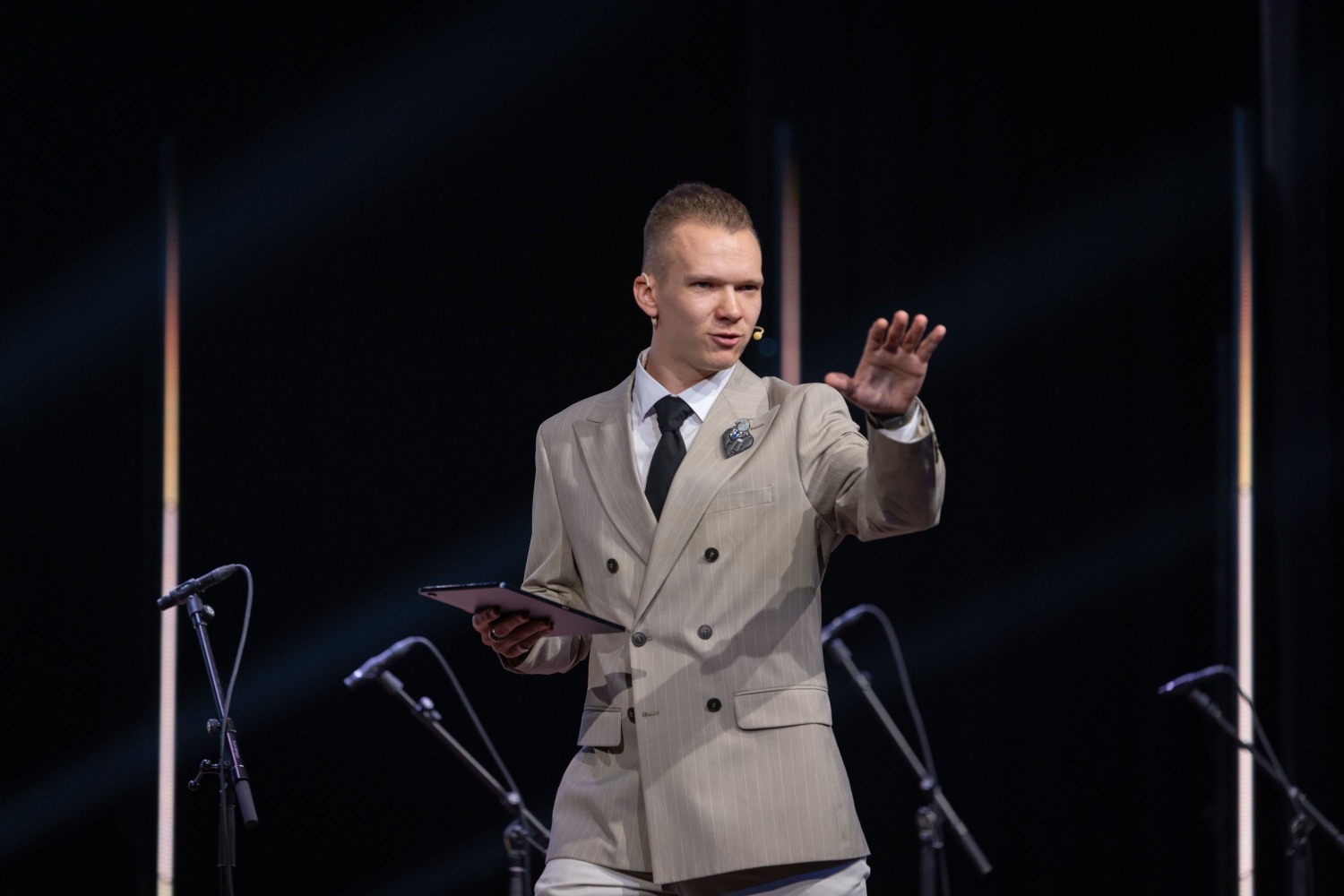 Ropažu novada pašvaldības izglītības darbinieku konference "Dabiskā intelekta spēks: radošums, emocijas, prāts"