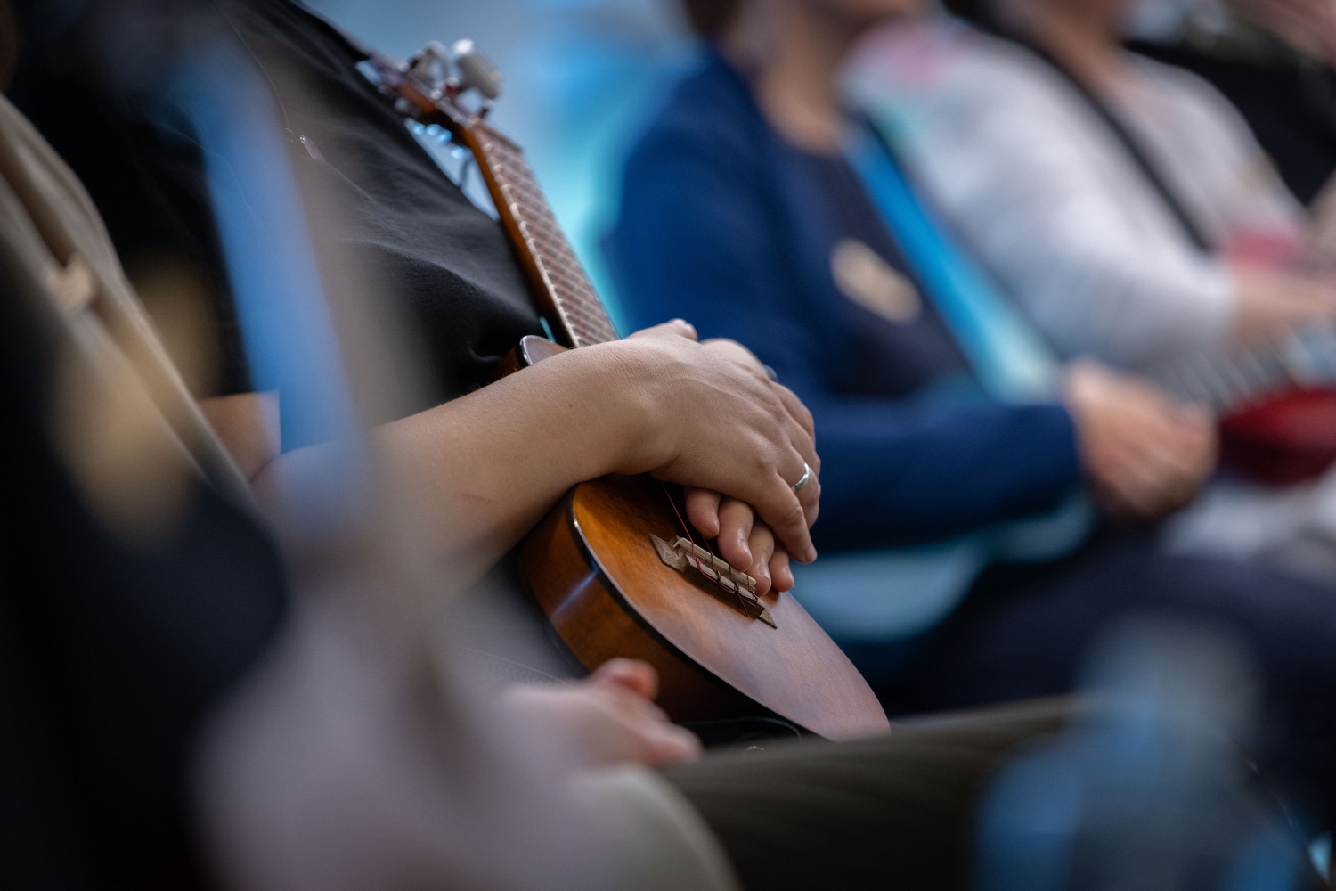 Dzejas un mūzikas vakars "Noķert mirkli. Dzeja, ota un ukulele"