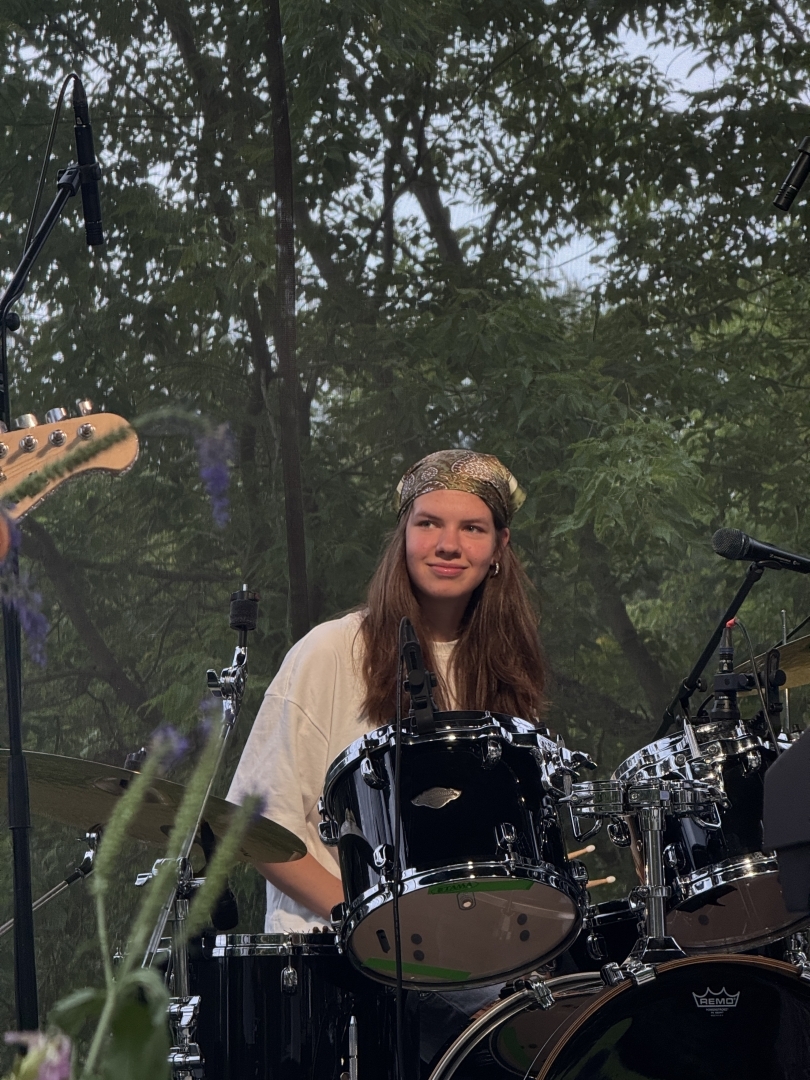 Ropažu jauniešu koncerts - grupa Velvet Vibes un reperis Pukins