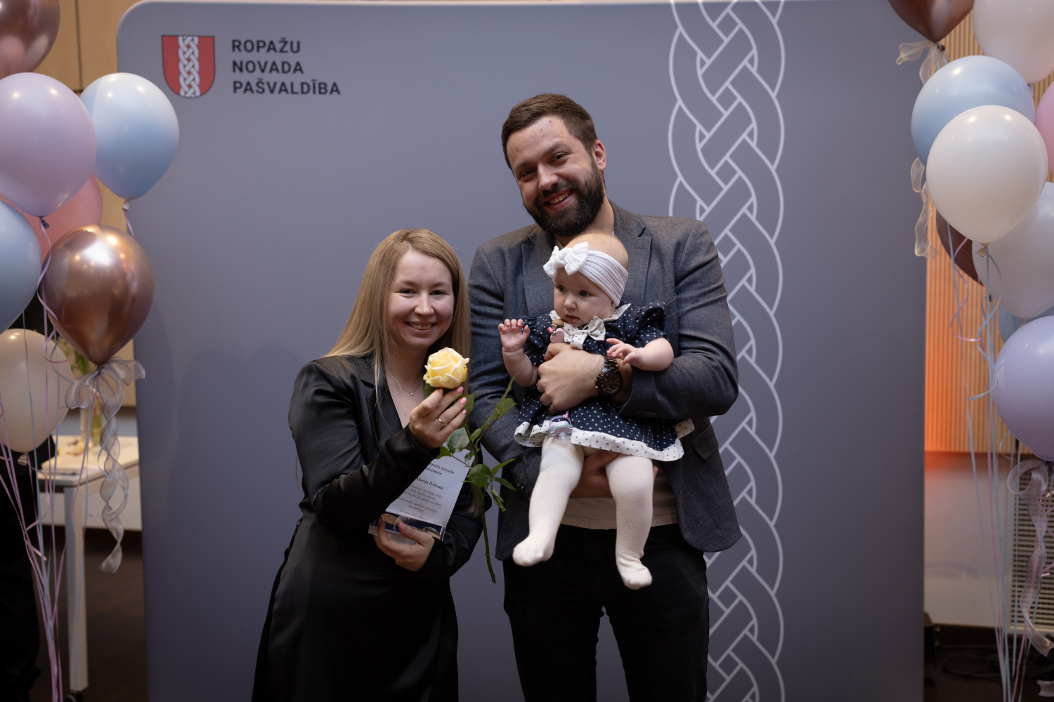 Sudraba karotīšu pasniegšanas pasākums Ropažu novadā deklarētajiem bērniņiem