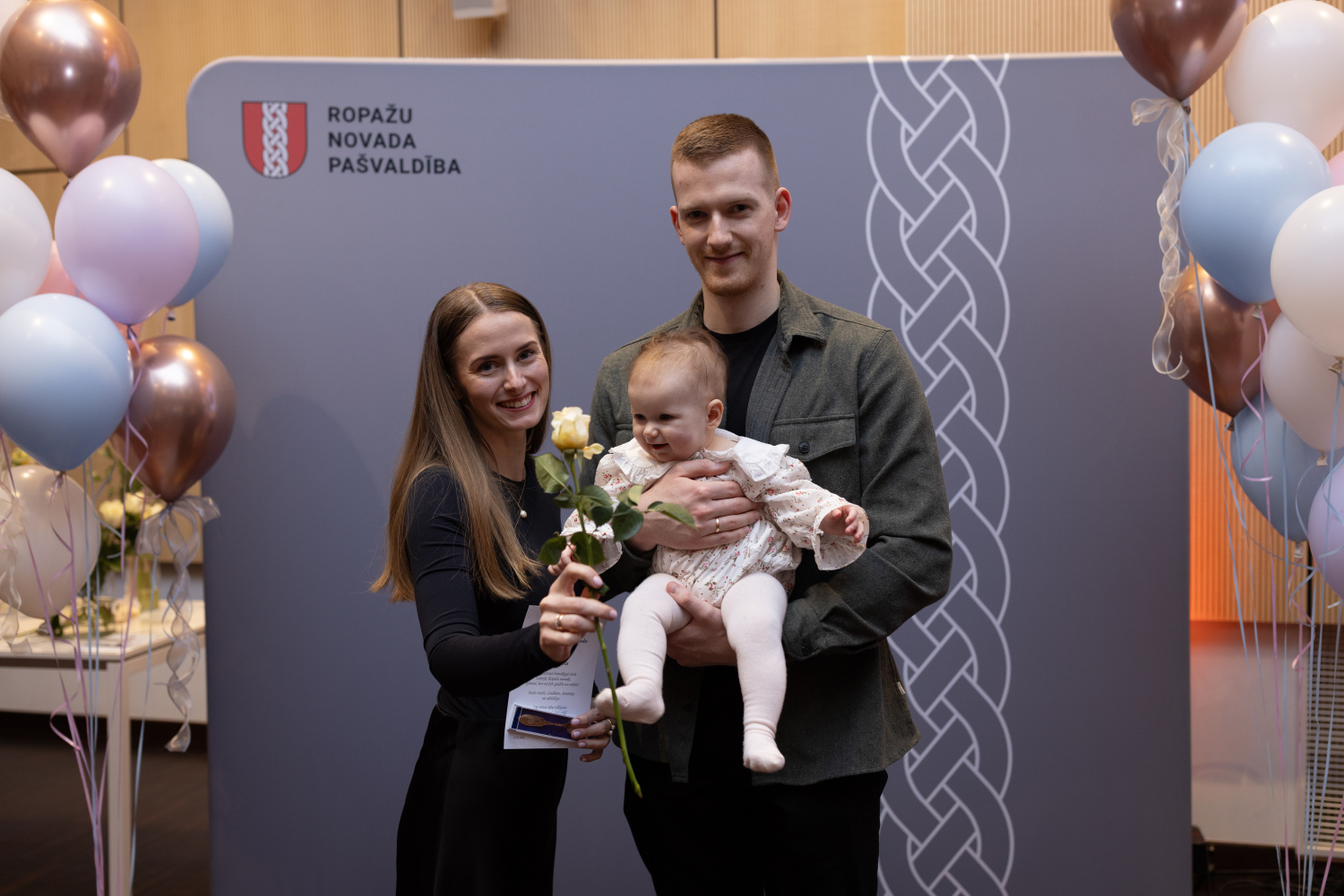 Sudraba karotīšu pasniegšanas pasākums Ropažu novadā deklarētajiem bērniņiem