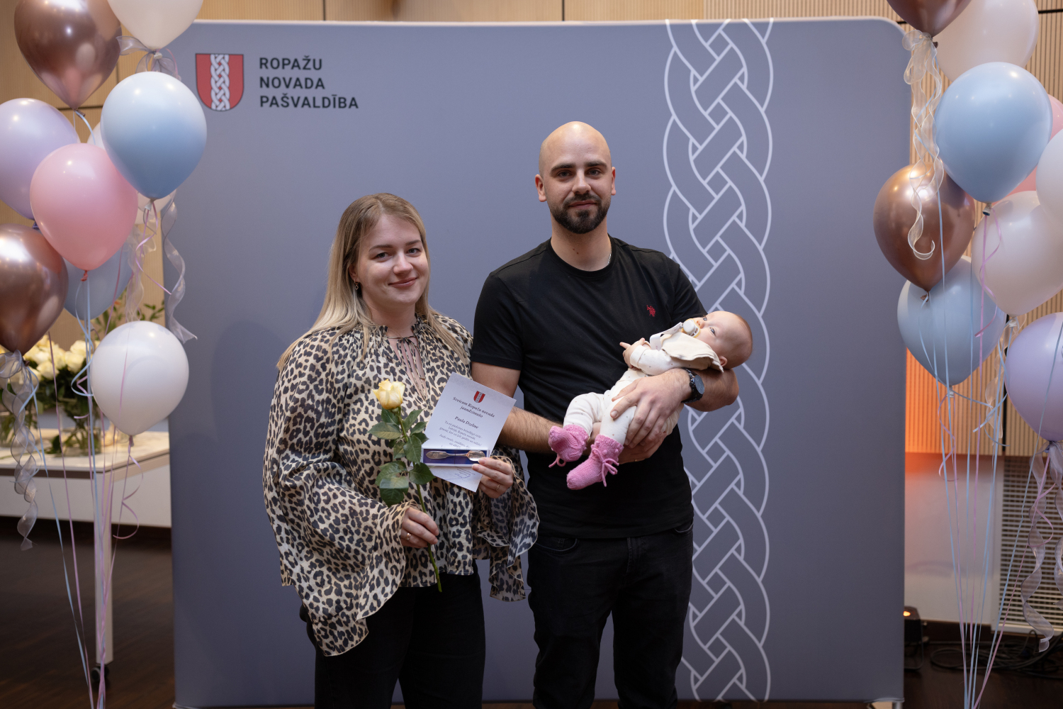 Sudraba karotīšu pasniegšanas pasākums Ropažu novadā deklarētajiem bērniņiem