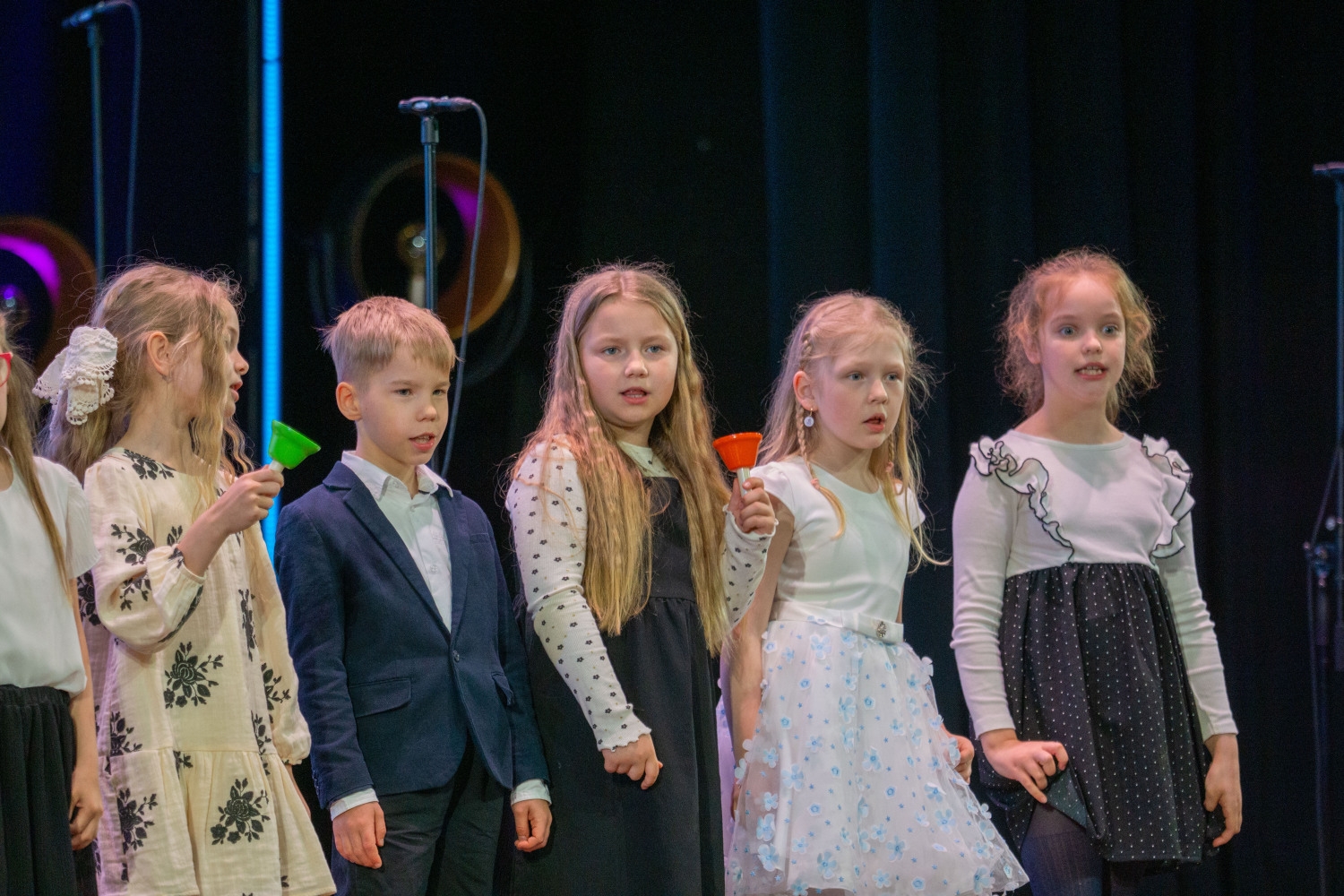 Ģimenes dienas koncerts "Man dziesmiņu nepietrūka"