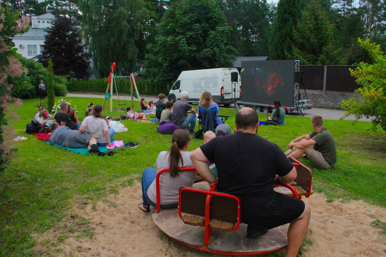 Ceļojošais brīvdabas kino