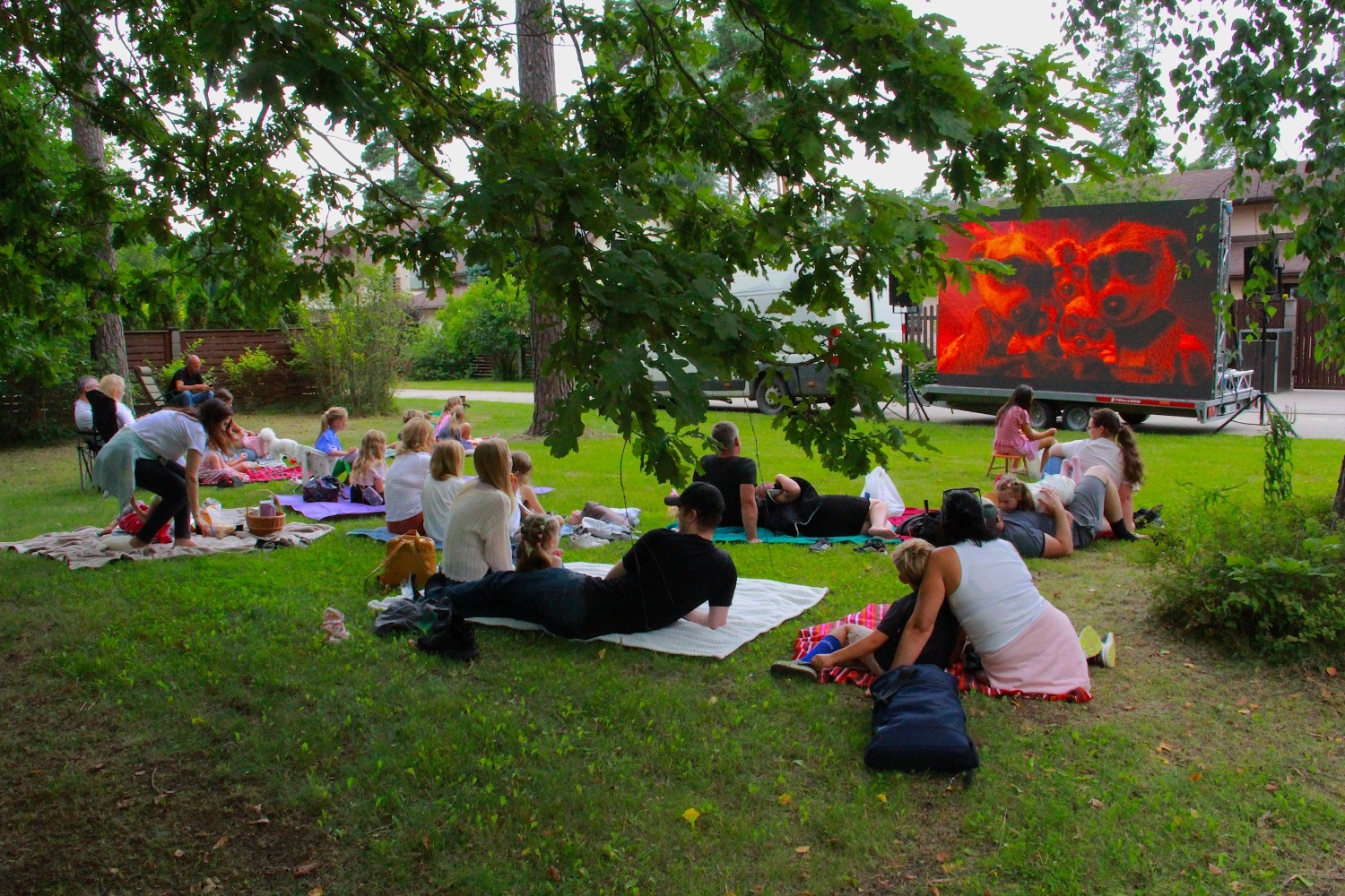 Ceļojošais brīvdabas kino