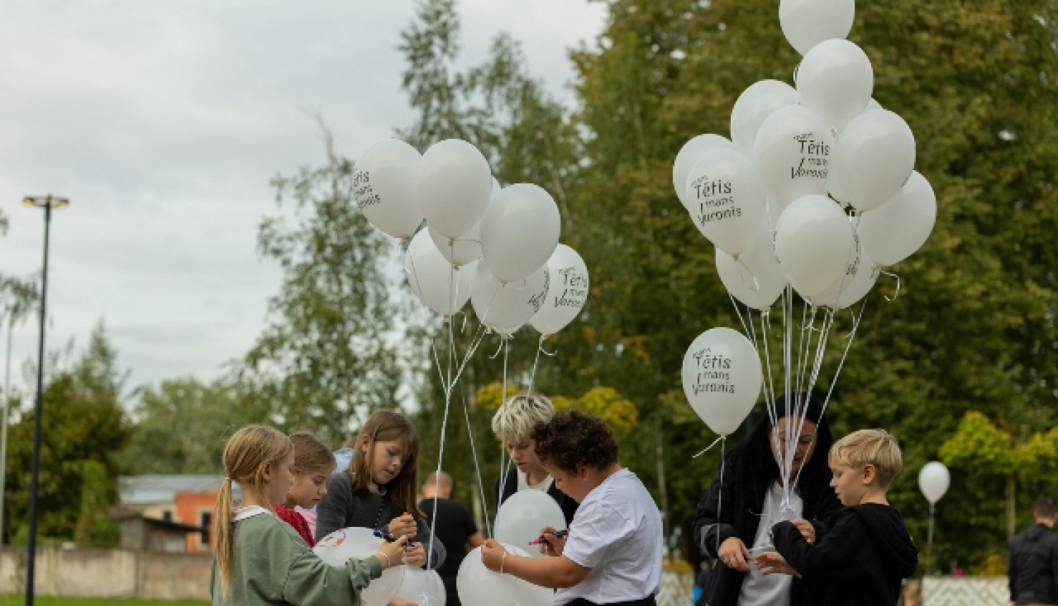 tēva diena