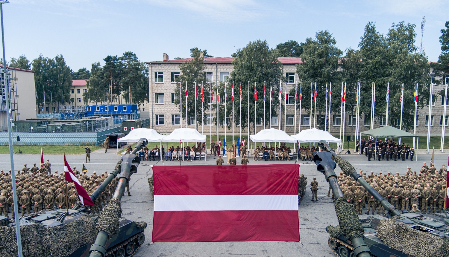 NBS divdesmit gadu svinības pasākums Ādažos