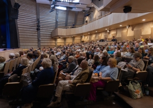 Ropažu novada pašvaldības izglītības darbinieku konference "Dabiskā intelekta spēks: radošums, emocijas, prāts"
