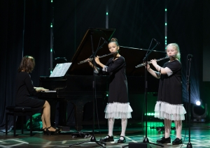 Sumināti pašvaldības balvas "Ropažu novada gada pedagogs" saņēmēji