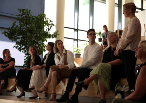 Kultūras ministre viesojas Ropažu novadā