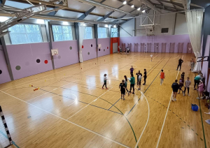 Jaunieši aktīvi iesaistās vispārējās fiziskās sagatavotības sacensībās
