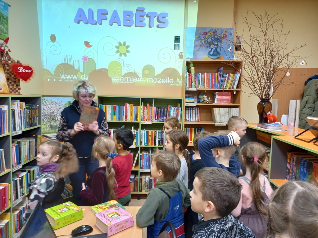 Aktivitāšu cikls "Esi aktīvs Sauriešu bibliotēkas apmeklētājs!
