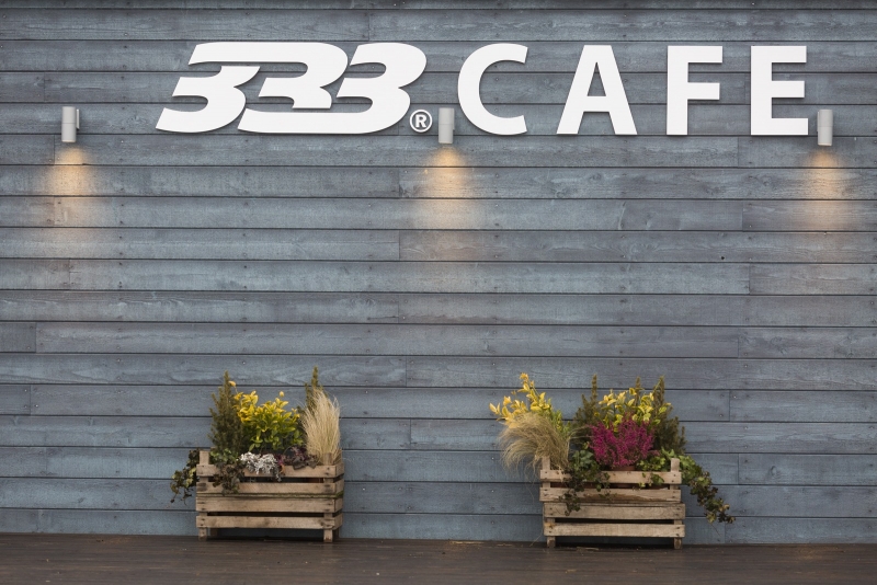 333 Cafe  3