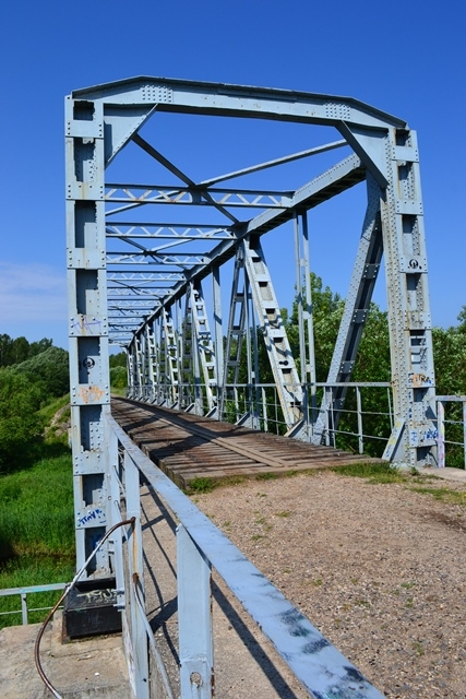 Dzelzceļa tilts pār Mazo juglu