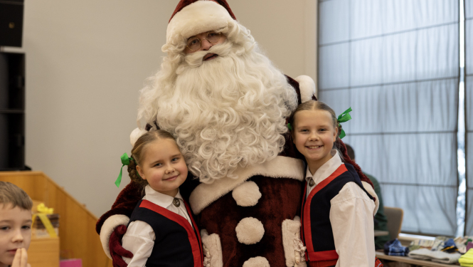 Ziemassvētku tirdziņš un sporta aktivitātes Ropažos