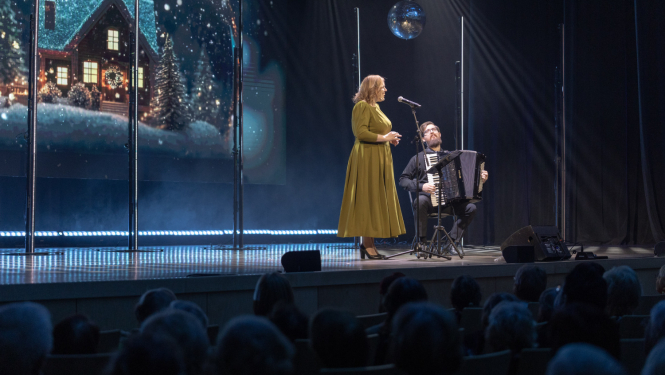 Ziemassvētku koncerts "Lūk, tādiem jābūt Ziemassvētkiem!" novada senioriem