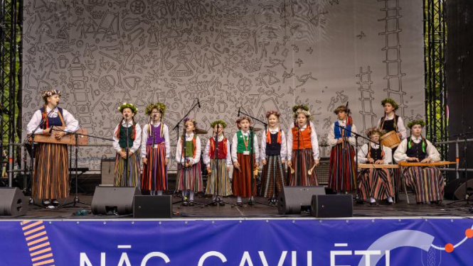 Svētki Vērmanes dārzā - Folkloras kopu programma