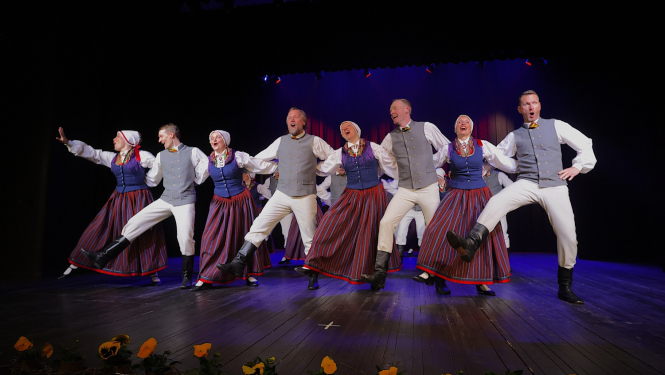 Koncerts "Sadancošana Berģos"