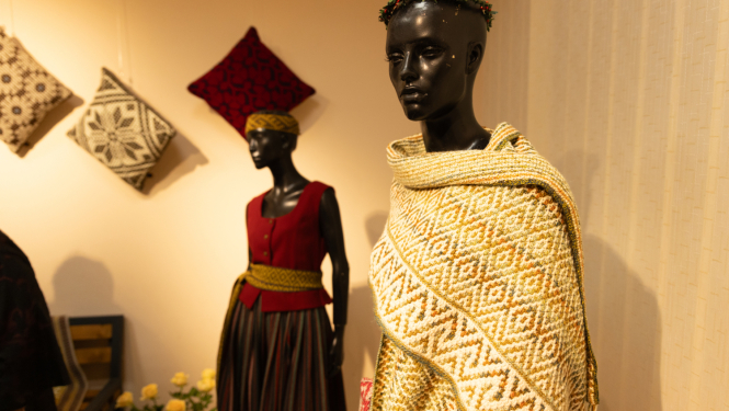 Izstādes "Mozaīktamborēšana mūsdienu interjerā un aksesuāros" atklāšana