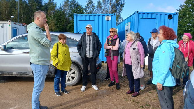 seniori ekskursijā