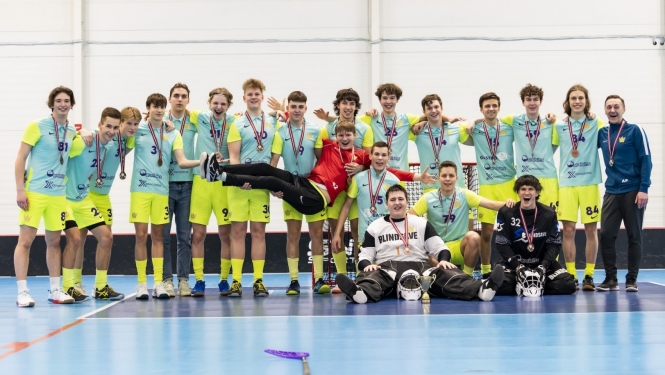 "FS Masters/Ulbroka" U18 florbolistiem bronzas medaļa Latvijas Jaunatnes čempionāta florbolā