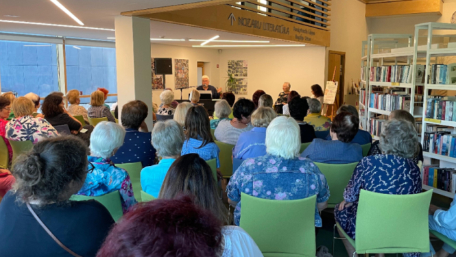 kolāža ar cilvēkiem