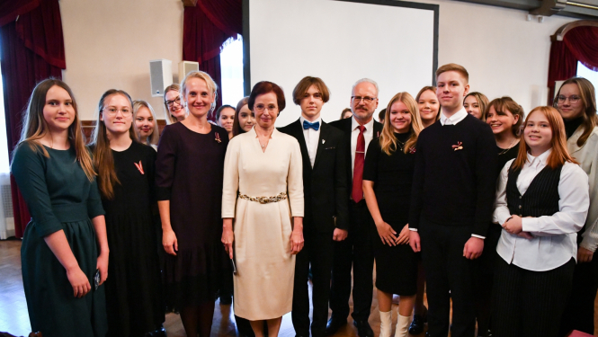 Berģu Mūzikas un mākslas pamatskolas skolēni apmeklēja Rīgas pili