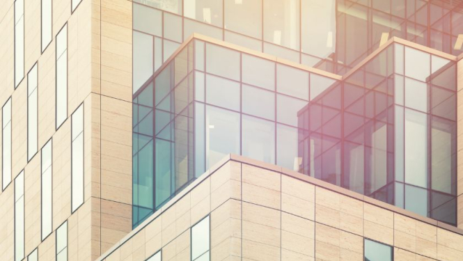 Daudzdzīvokļu māja