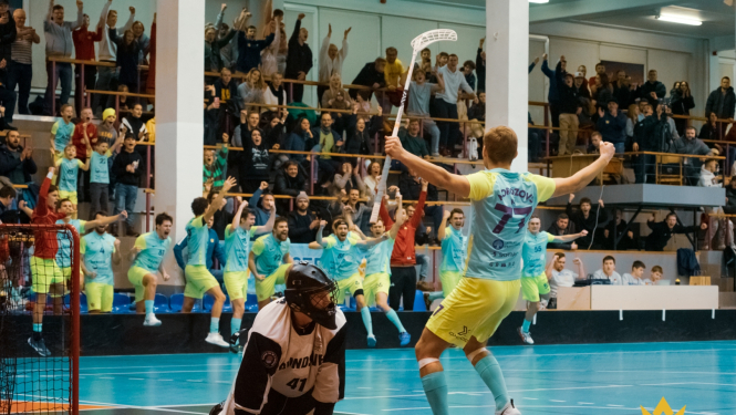 Pirmajās izslēgšanas spēlēs florbola virslīgā rezultāts 1:1