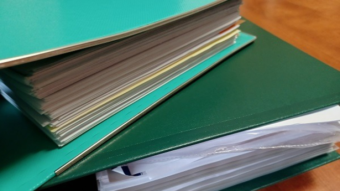 No š.g. 16.septembra līdz oktobra beigām Vangažu pilsētā, Dārza ielā, Parka ielā, Zaļā ielā un Skolas ielā tiks veikta ielu apgaismes balstu un laternu nomaiņa. Iedzīvotājiem lūgums ņemt vērā, ka minētajās ielās diennakts tumšajā laikā apgaismojums var nedarboties, vai darboties daļēji.  Ceram uz iedzīvotāju sapratni un atvainojamies par sagādātajām neērtībām.     Vangažu pilsētas pārvalde