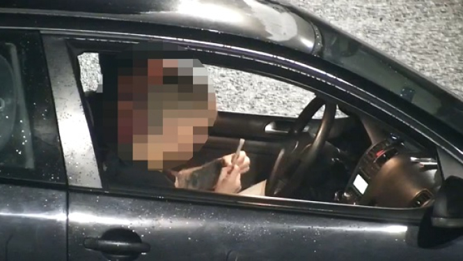 Automašīna sēž pasazieri