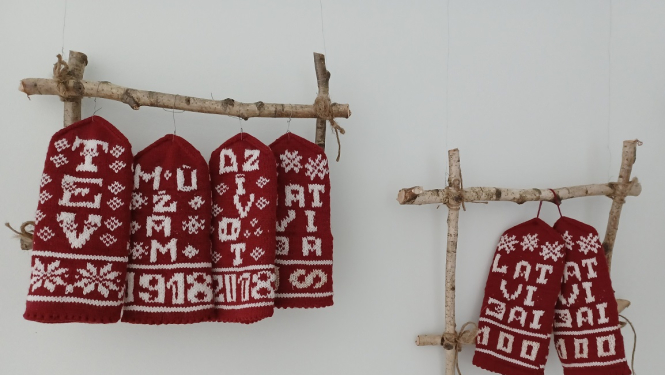 RAC “Upeslejas” marta mēnesī bija skatāma rakstaino cimdu izstāde