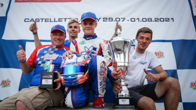 Ropažnieks Tomass Štolcermanis iegūst 1.vietu Eiropā kartinga sacensībās