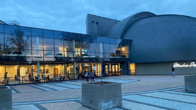 Ulbrokas Pērle Gada auto