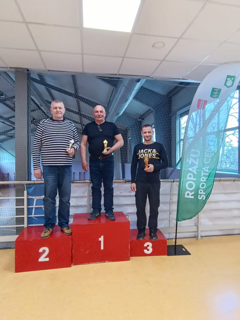 vienspēļu turnīra 4. posma kopbilde uzvarētājiem