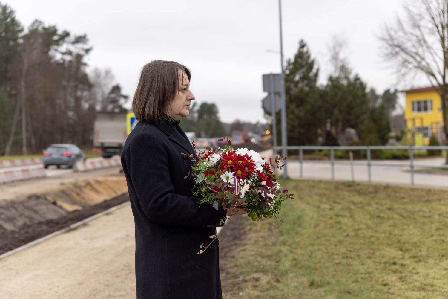 Priekšsēdētāja Signe Grūbe godina Lāčplēša kara ordeņa kavalierus