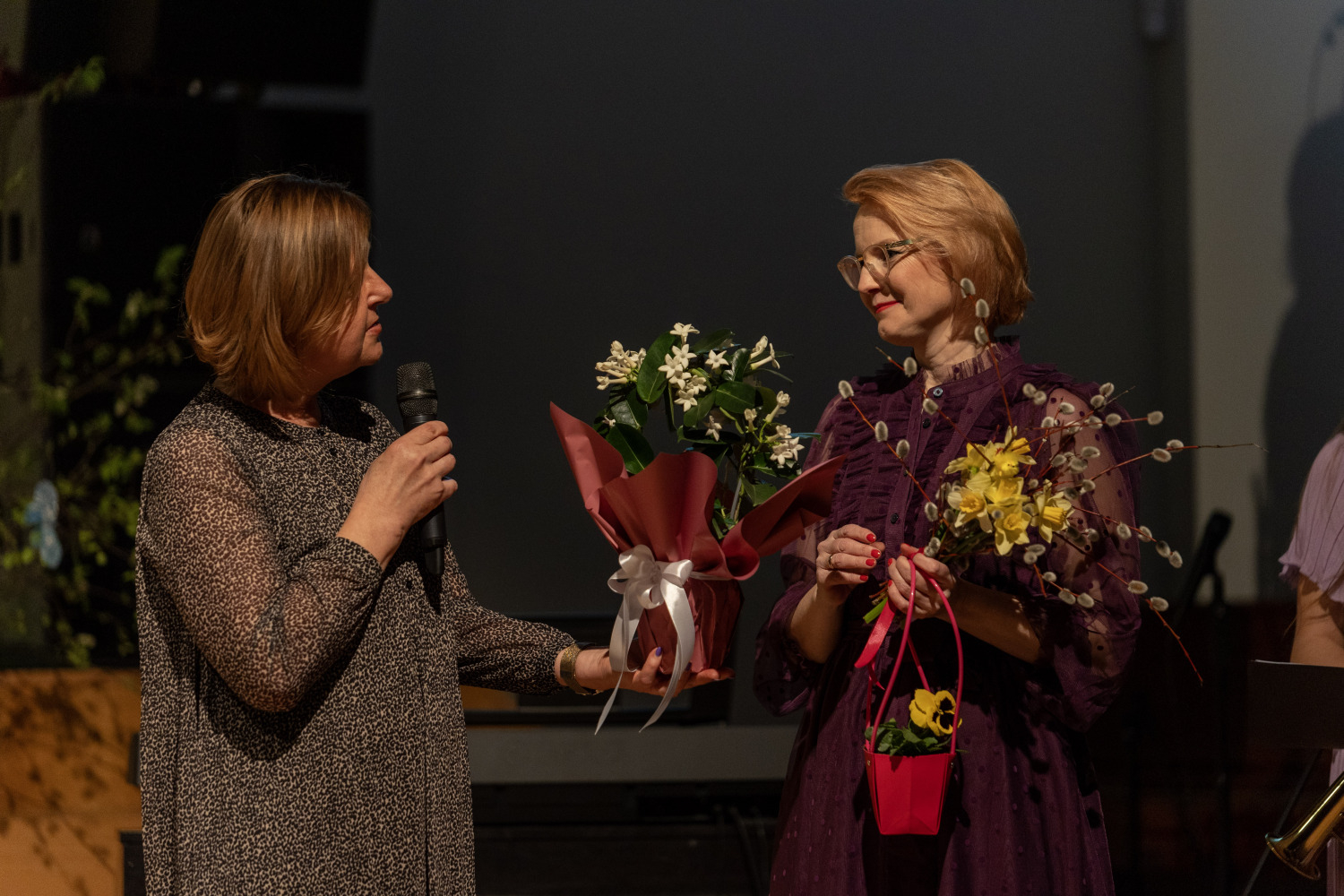 koncerts un izstāde “Draugi vienas upes krastos”