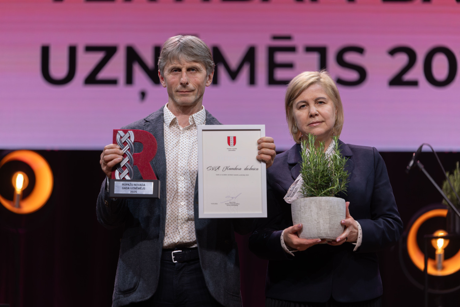 "Ropažu novada Uzņēmēju gada balvas 2025" apbalvošana, balvas saņēmējs