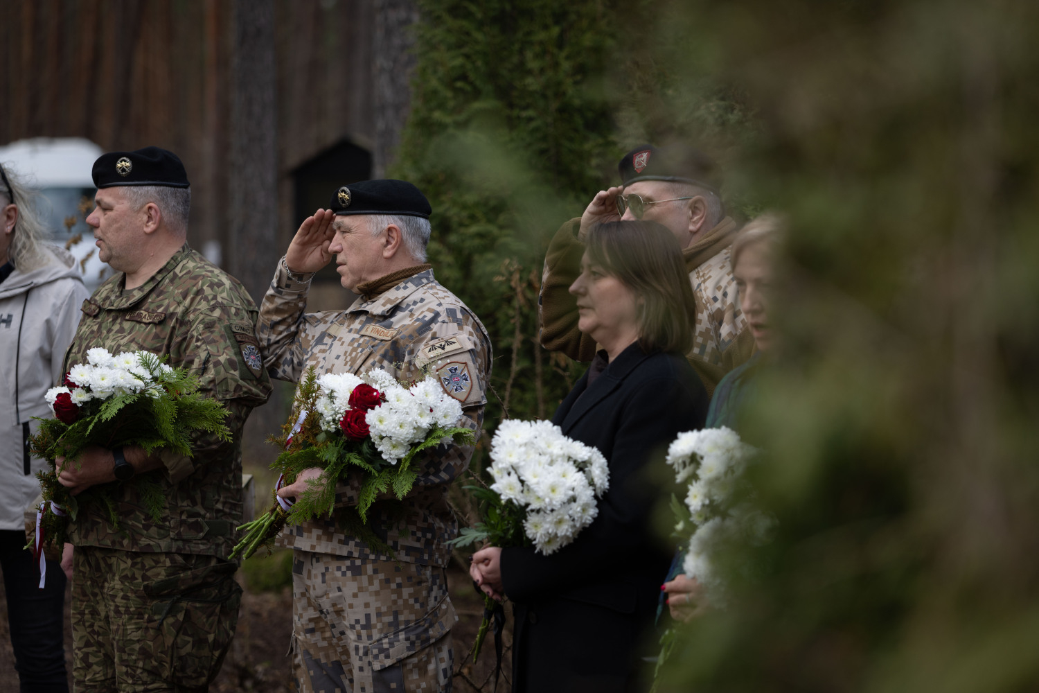 Represēto piemiņas diena Ulbrokas Meža kapsētā