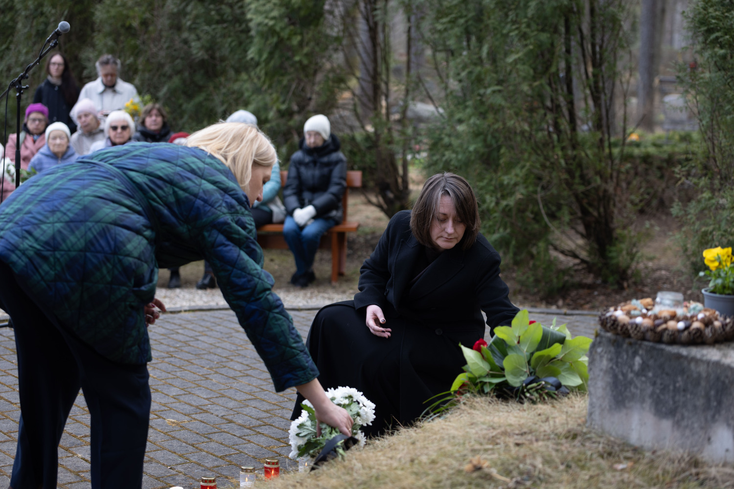 Represēto piemiņas diena Ulbrokas Meža kapsētā