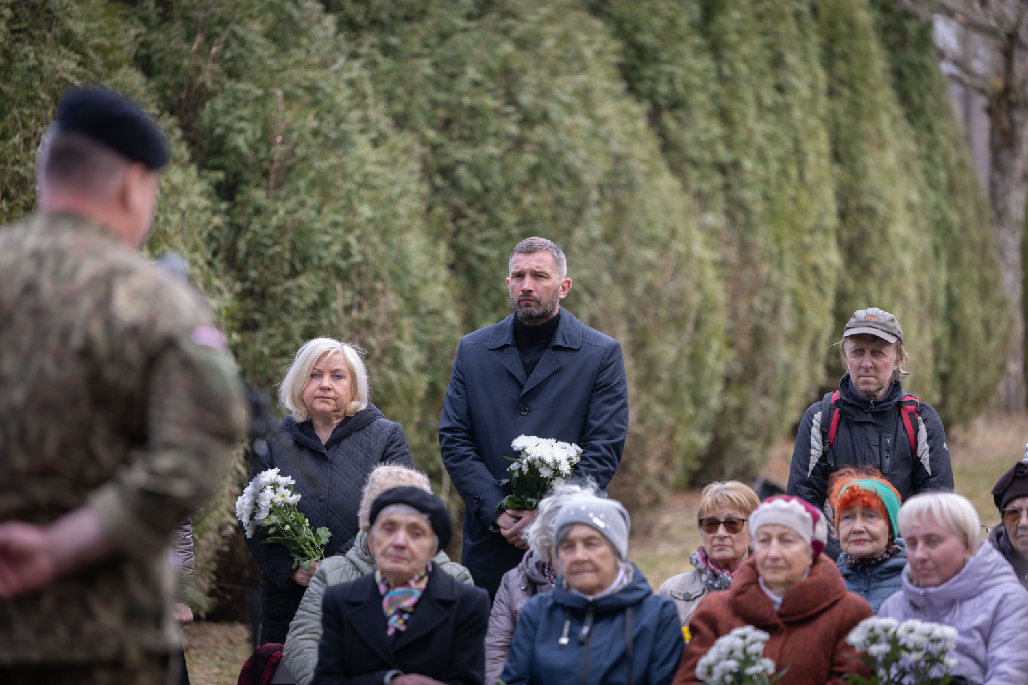 Represēto piemiņas diena Ulbrokas Meža kapsētā