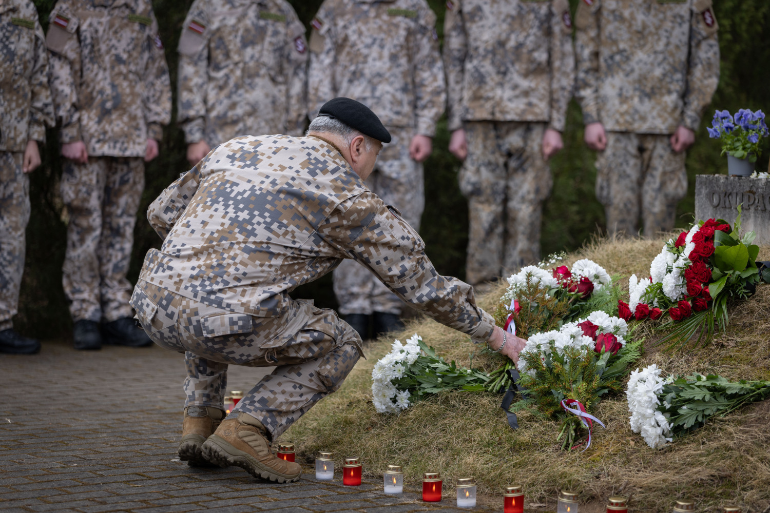 Represēto piemiņas diena Ulbrokas Meža kapsētā