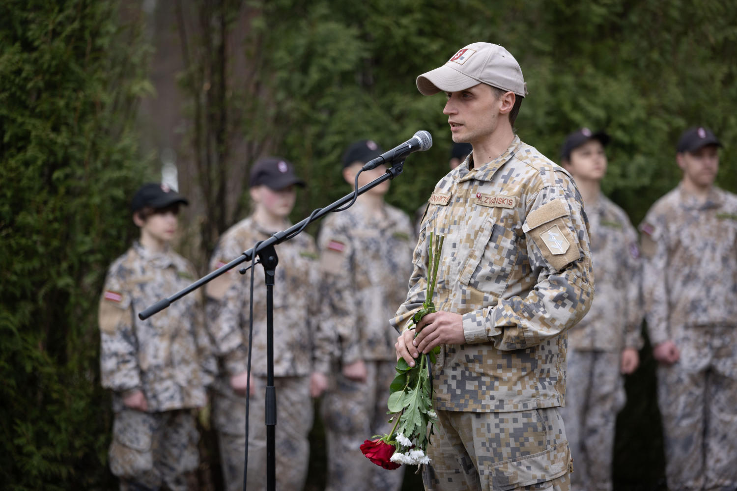 Represēto piemiņas diena Ulbrokas Meža kapsētā