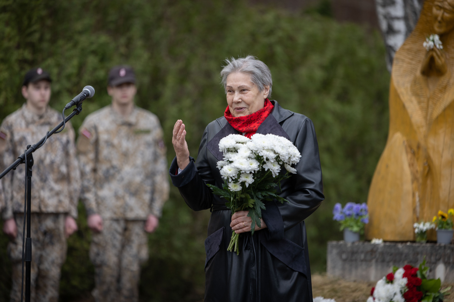 Represēto piemiņas diena Ulbrokas Meža kapsētā