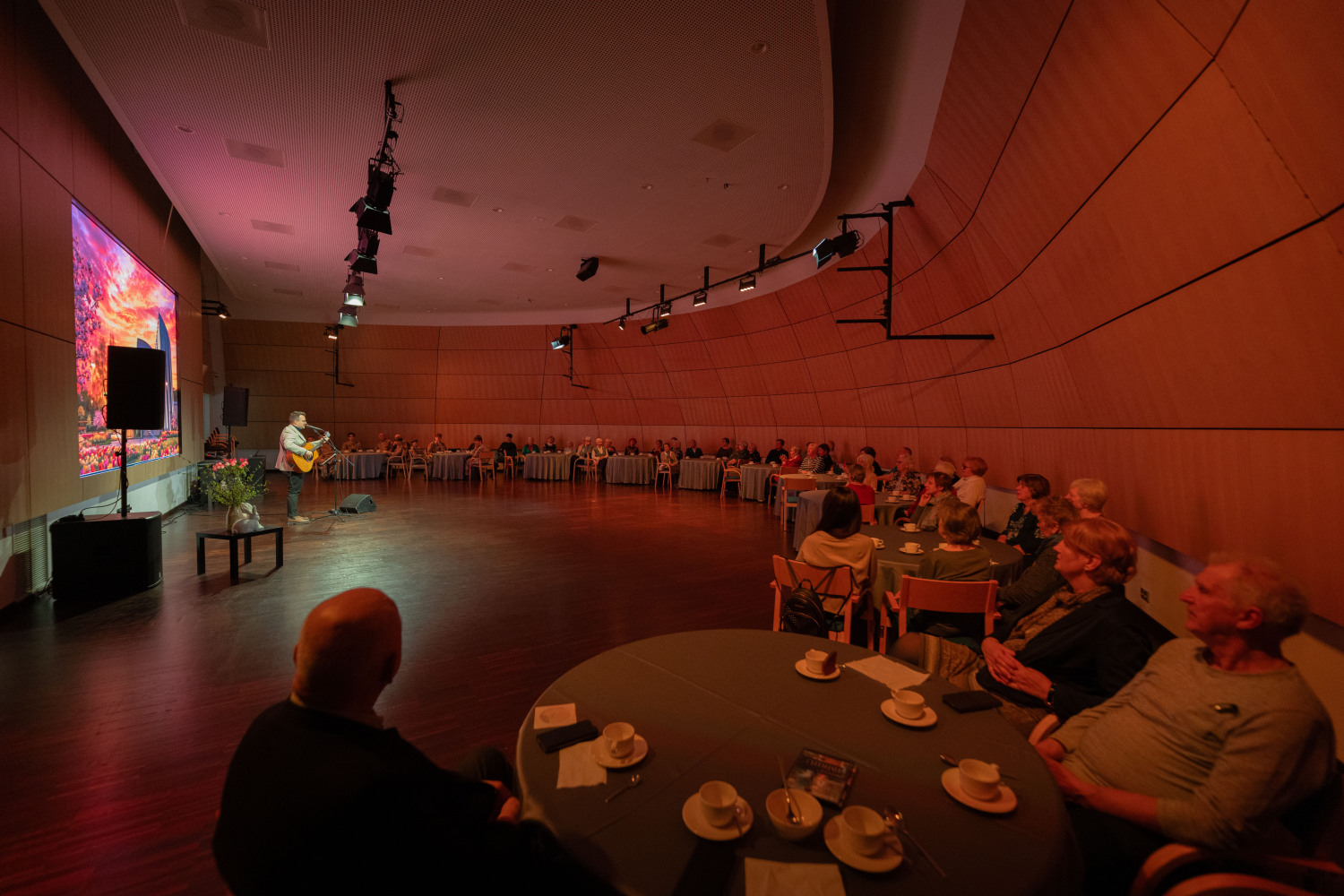 Represēto piemiņas diena Ulbrokas Meža kapsētā