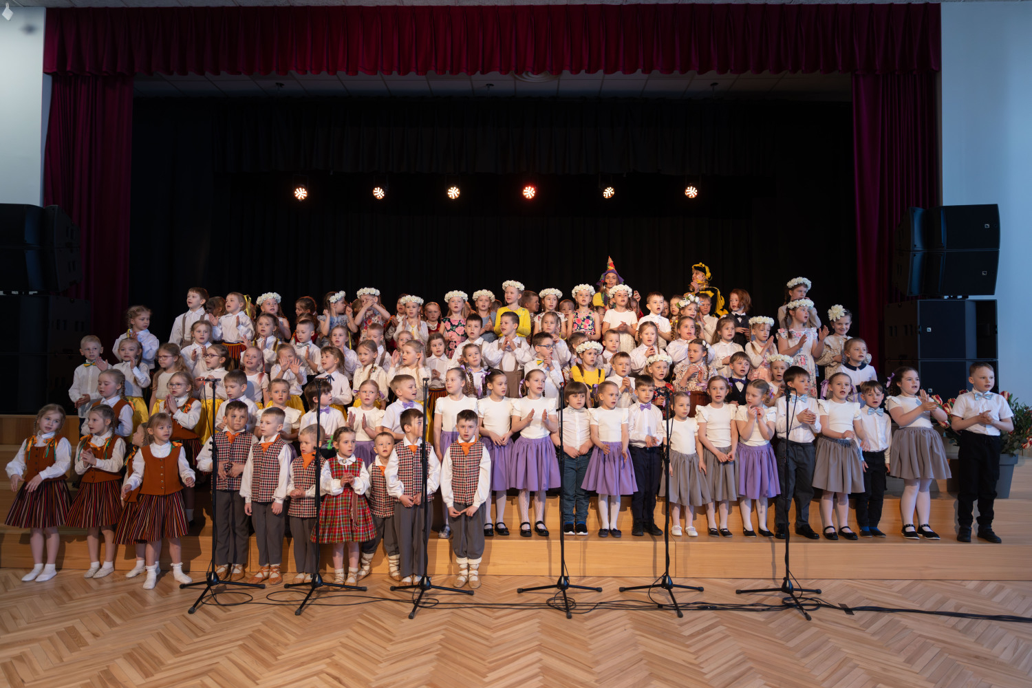 Ropažu novada pirmsskolu sadraudzības koncerts "Lai skan"