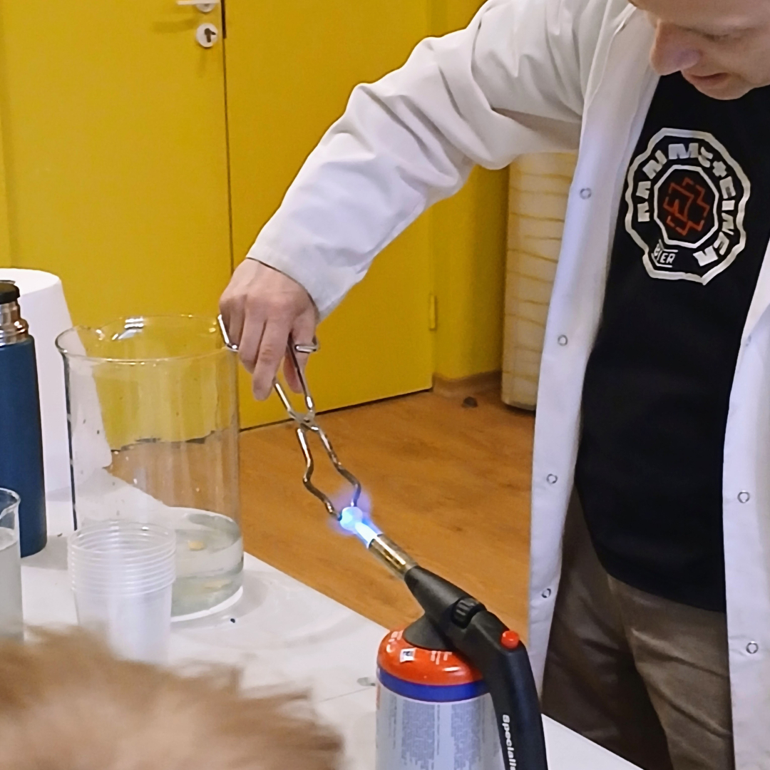 Vangažu pilsētas bibliotēkas Bērnu, jauniešu un vecāku žūrijas 2025. gada sezonas noslēgums