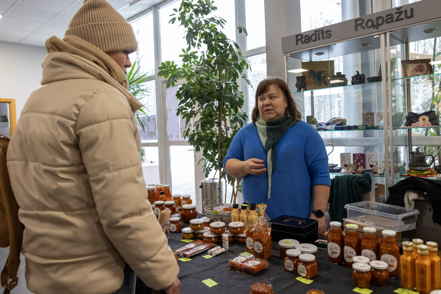 Ziemassvētku tirdziņš un sporta aktivitātes Ropažos